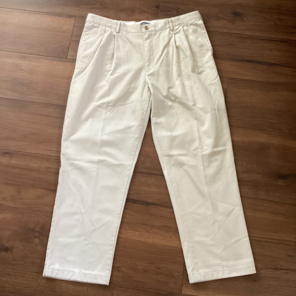 Lands' End Chino Pants Mens 38 Cream Traditional Fit Pleated Cotton Twill 299540